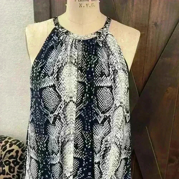 Nicole Miller Halter neckline a-line with Side Pockets, Size M, snake print - Picture 2 of 10